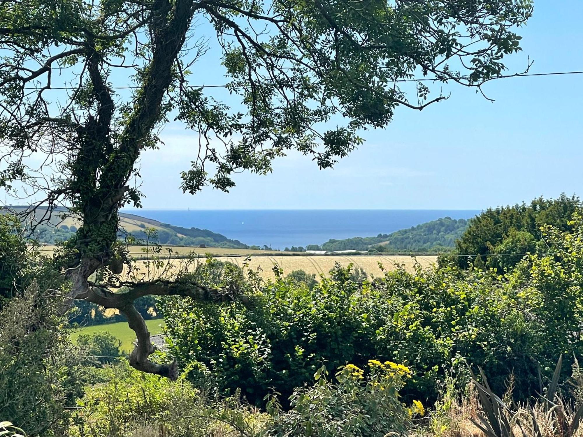 Villa Clotted Cream -Lydcott Glamping, Cornish Sea Views Looe Exterior foto